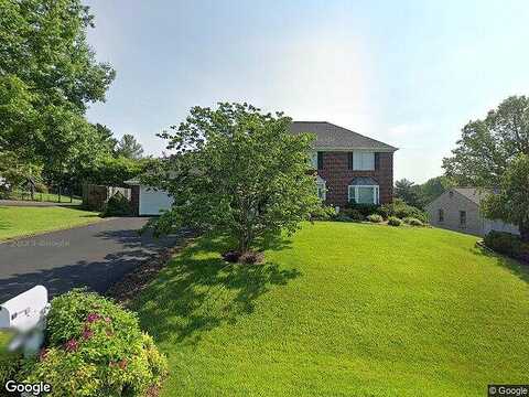 Labradore, ROANOKE, VA 24012