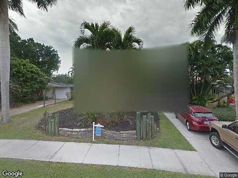 1St, NAPLES, FL 34102