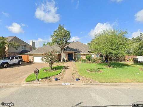 Hunington, BRYAN, TX 77802