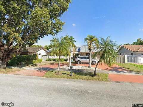143Rd, MIAMI, FL 33175