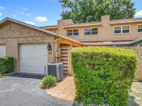 802 PARK LAKE CIRCLE, MAITLAND, FL 32751