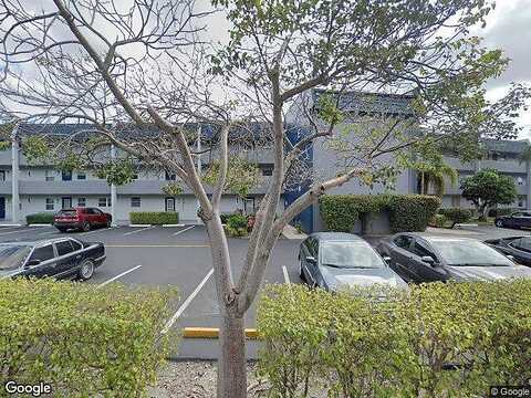 Golf Circle, MARGATE, FL 33063