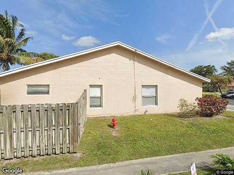 Mil Lake, GREENACRES, FL 33463