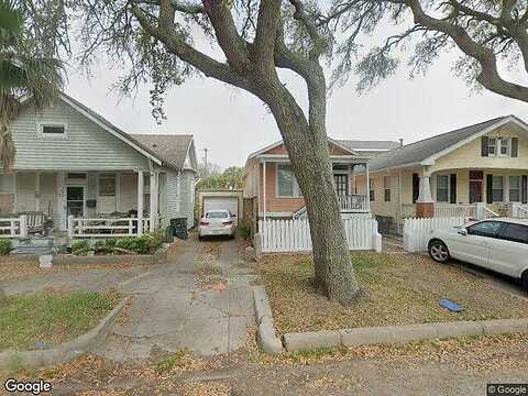 Avenue P 1/2, GALVESTON, TX 77550