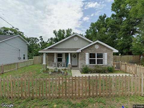 Carys, PENSACOLA, FL 32507