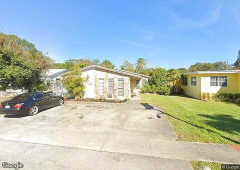 8Th, DANIA, FL 33004