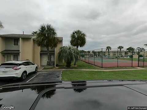 Robin, PANAMA CITY BEACH, FL 32407