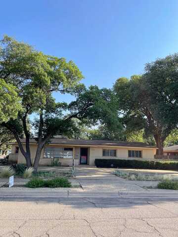33Rd, LUBBOCK, TX 79411