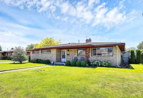 Courtland, SPOKANE, WA 99205