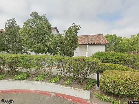 Avenida Venusto, SAN DIEGO, CA 92128