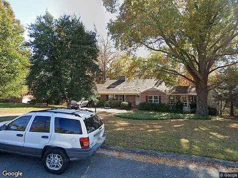 Club, LYNCHBURG, VA 24503
