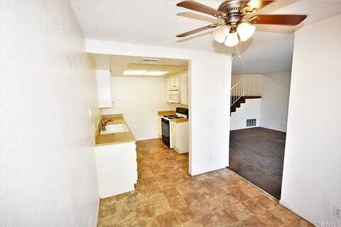 48Th, SAN BERNARDINO, CA 92407