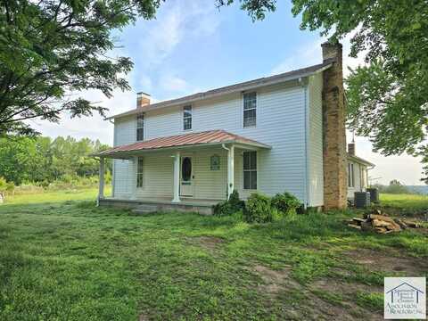 246 Conner Dr, Stuart, VA 24171