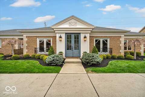 958 Tamarack Cir N Drive, Indianapolis, IN 46260