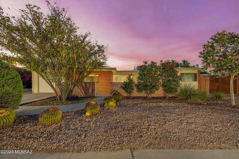 Calle Merida, TUCSON, AZ 85710