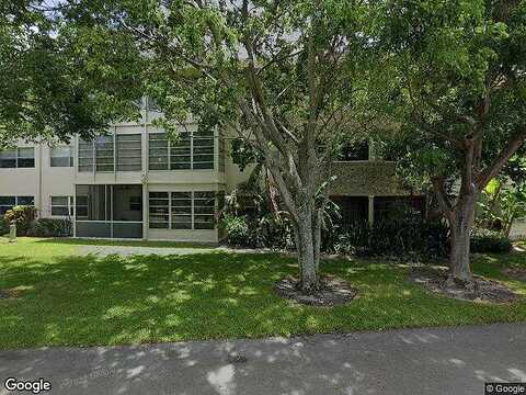 Oakland Park, LAUDERDALE LAKES, FL 33313