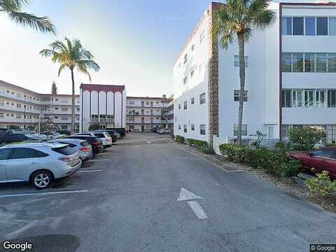 40Th, LAUDERDALE LAKES, FL 33319