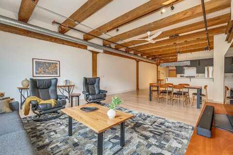 Wacouta St, Saint Paul, MN 55101