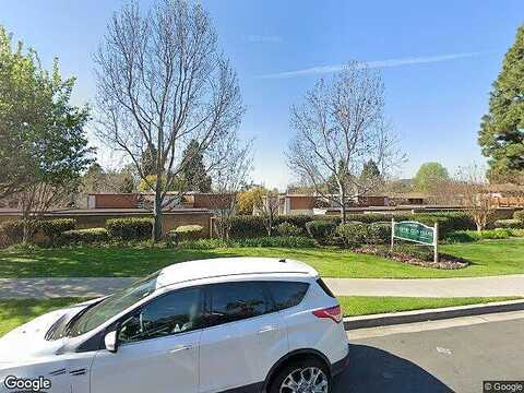 Country Club Dr, Long Beach, CA 90807