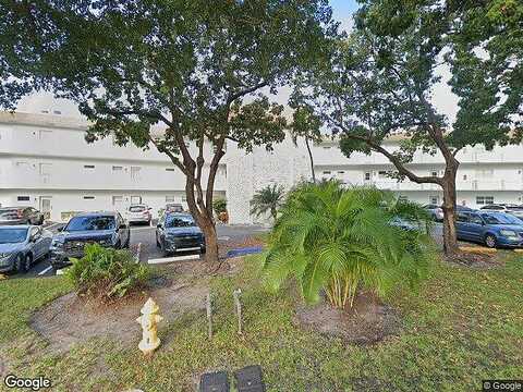 48Th, LAUDERDALE LAKES, FL 33319