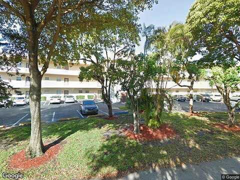 48Th, LAUDERDALE LAKES, FL 33319