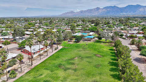 Cloverland, TUCSON, AZ 85711