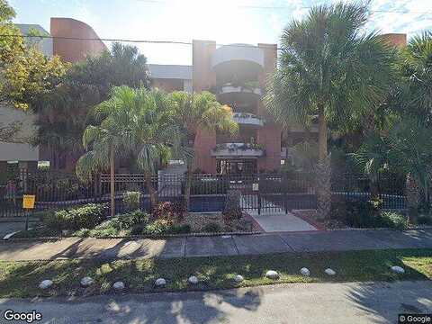 Diana, HALLANDALE BEACH, FL 33009