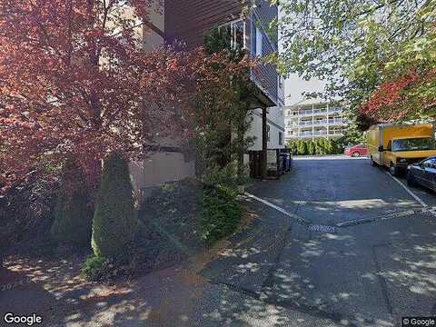 106Th, SEATTLE, WA 98133