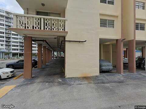 Ocean, HALLANDALE BEACH, FL 33009
