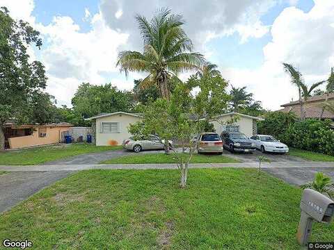 13Th, NORTH MIAMI BEACH, FL 33162