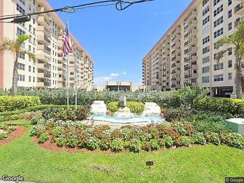Hillsboro Mile, HILLSBORO BEACH, FL 33062