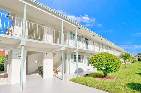 Lake Ter, Boynton Beach, FL 33426