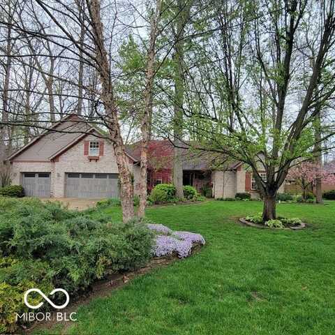 7594 W Williamswood Drive, New Palestine, IN 46163
