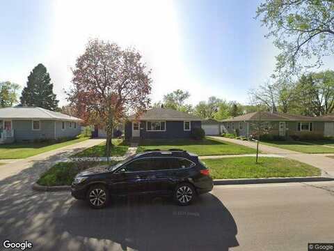6Th, MOORHEAD, MN 56560