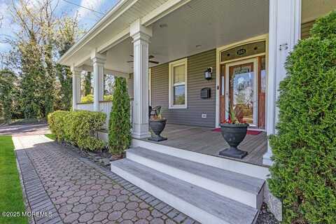 553 Ludlow Avenue, Spring Lake Heights, NJ 07762