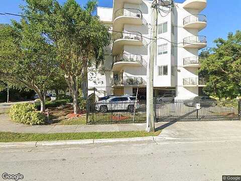 36Th, MIAMI, FL 33135