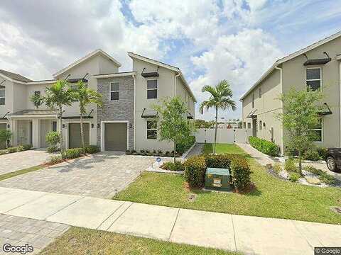 Via Mar Rosso, LAKE WORTH, FL 33467