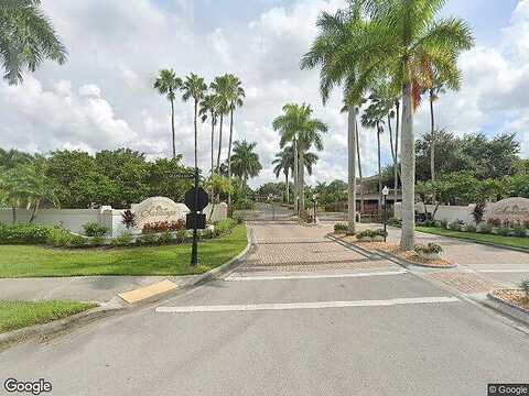 Saratoga, NAPLES, FL 34113
