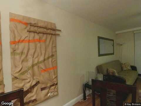 Claughton Island, MIAMI, FL 33131