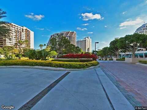 Brickell Key, MIAMI, FL 33131