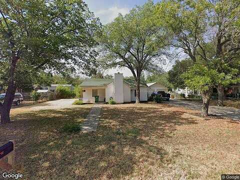 Avenue F, VALLEY MILLS, TX 76689