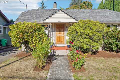 81St, PORTLAND, OR 97213