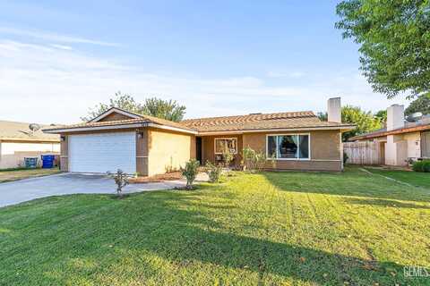 Half Moon, BAKERSFIELD, CA 93309
