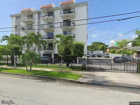 6Th, MIAMI, FL 33135