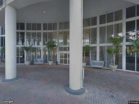 Collins, SUNNY ISLES BEACH, FL 33160