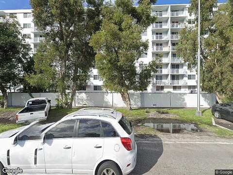 108Th, MIAMI, FL 33161