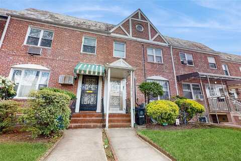 148-40 61 Road, Flushing, NY 11367