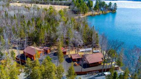 28 Valentine Lane, Dexter, ME 04930