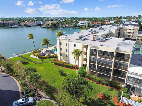 W Elkcam Cir, Marco Island, FL 34145