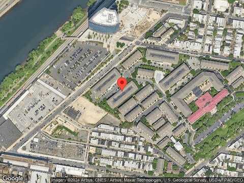 Commodore Ct, Philadelphia, PA 19146